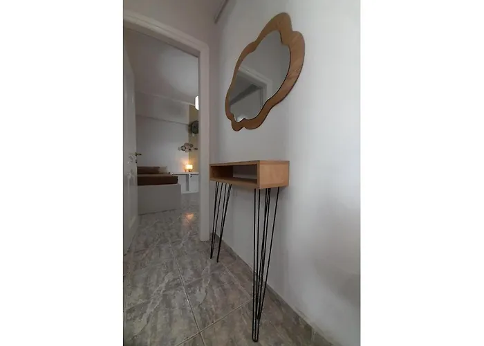 Overhill Apart Otel 4*