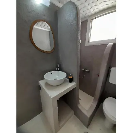 Overhill Aparthotel